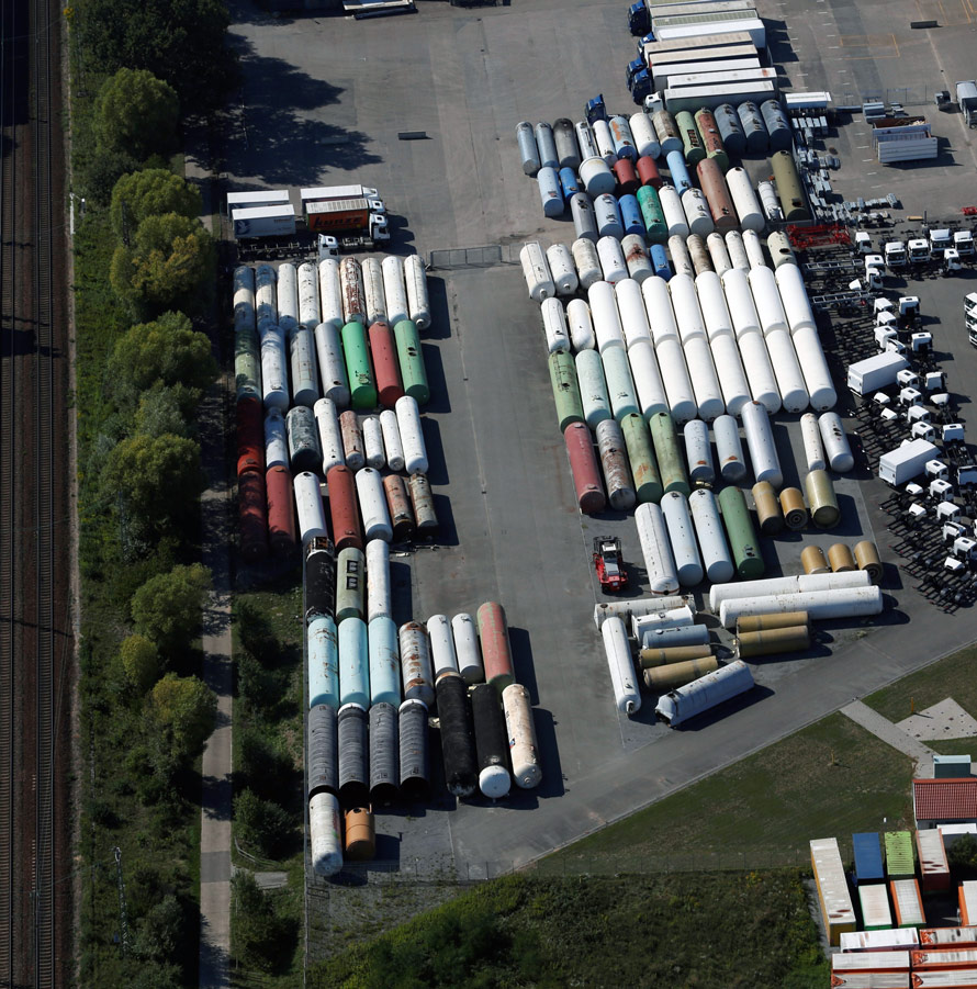 Tank und Apparate Barth GmbH: Tanklager Luftaufnahme Karlsruhe