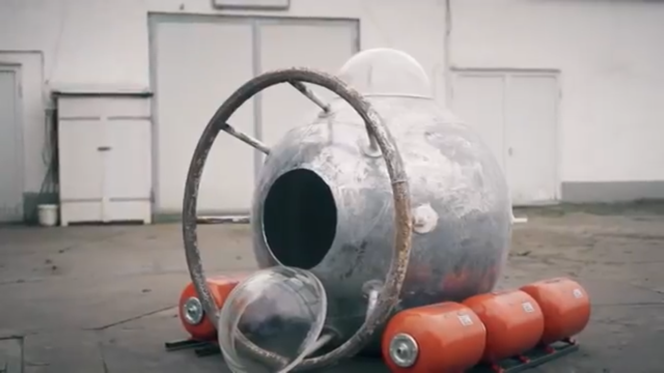 Gastank während Umbau Gastank während Umbau zu U-Boot