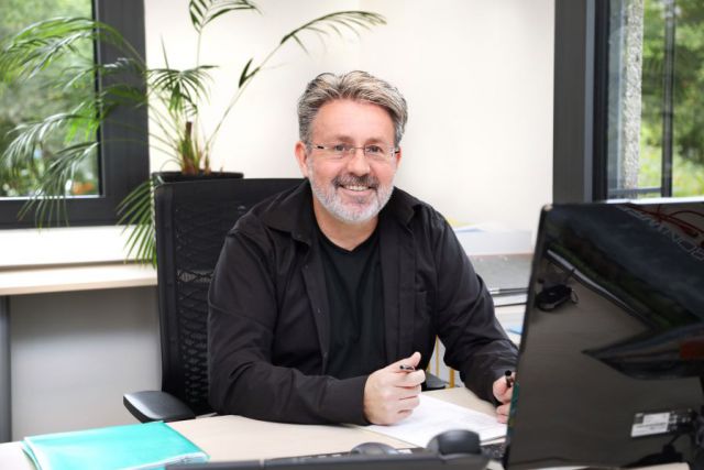 Porträt Dieter Pfab Porträt Prokurist Firma Tank und Apparate Barth GmbH in Forst